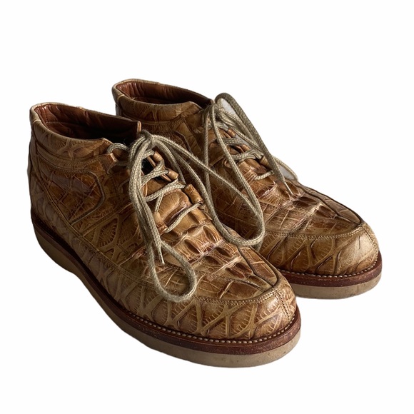 Embossed Alligator Western Shoes - Picture 2 of 11